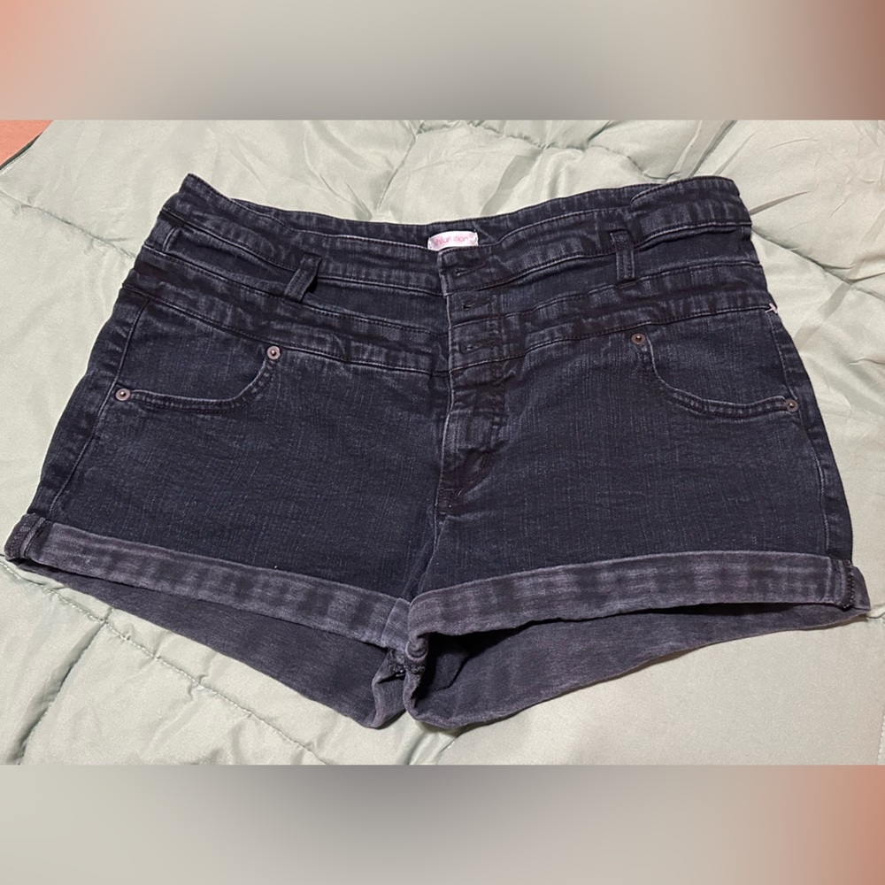 High waisted Black Denim Shorts